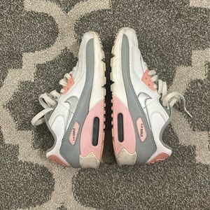 nike air max pink and gray and white size 5Y